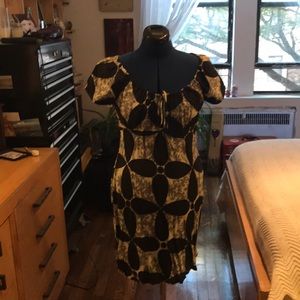 Rare Manuheali’i black pattern Hawaiian dress